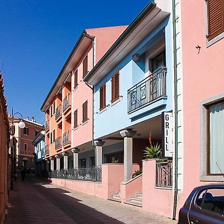 Carlo Felice Apartment Санта Тереза Галура Екстериор снимка