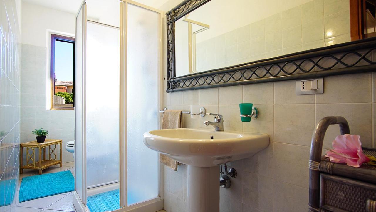 Carlo Felice Apartment Санта Тереза Галура Екстериор снимка